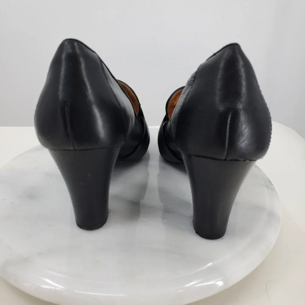 Sofft Black Leather Heeled Loafers Cow Hair Vamp Pumps 9M Witchy Dark Academia